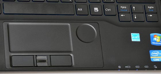 [Fujitsu] 13.3吋輕量 Fujitsu SH771 評測